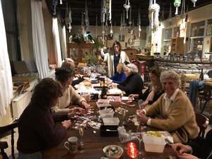 Leden aan het tellen van de DE-punten